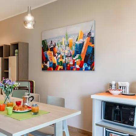 Guesthost - Casa Joyful Lägenhet