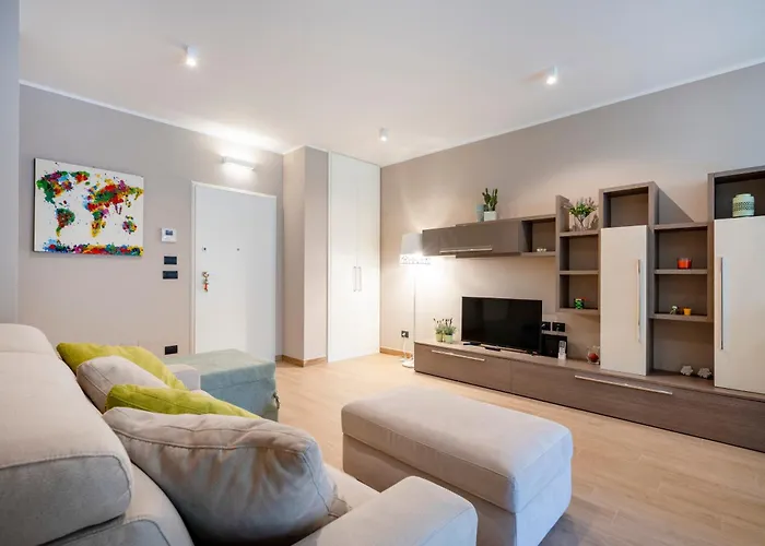 Guesthost - Casa Joyful Daire Bari